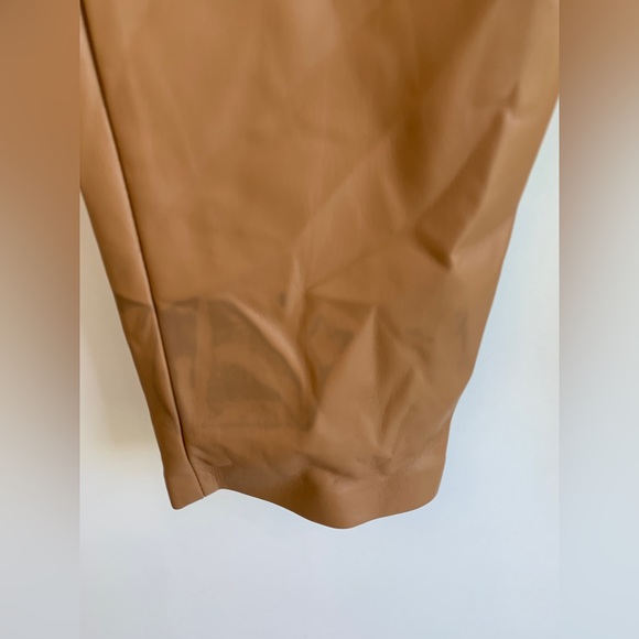 Express Tan Set - Picture 11 of 15